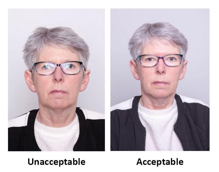 Glasses with glare unacceptable beside glasses without glare acceptable for Irish passport (Ireland — Ireland Passport Photo ID photo guide)